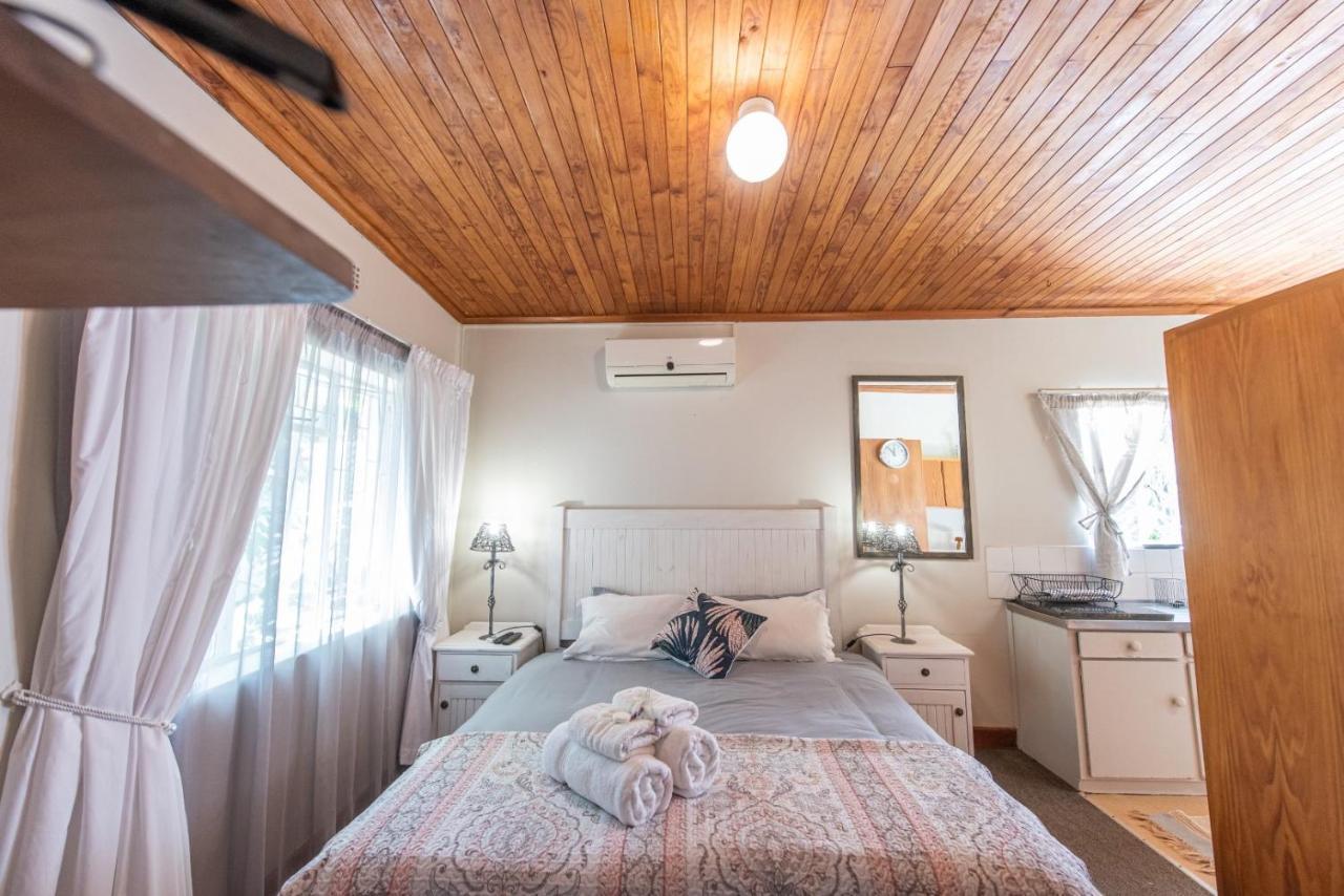 Leo Guest House Robertson Eksteriør bilde